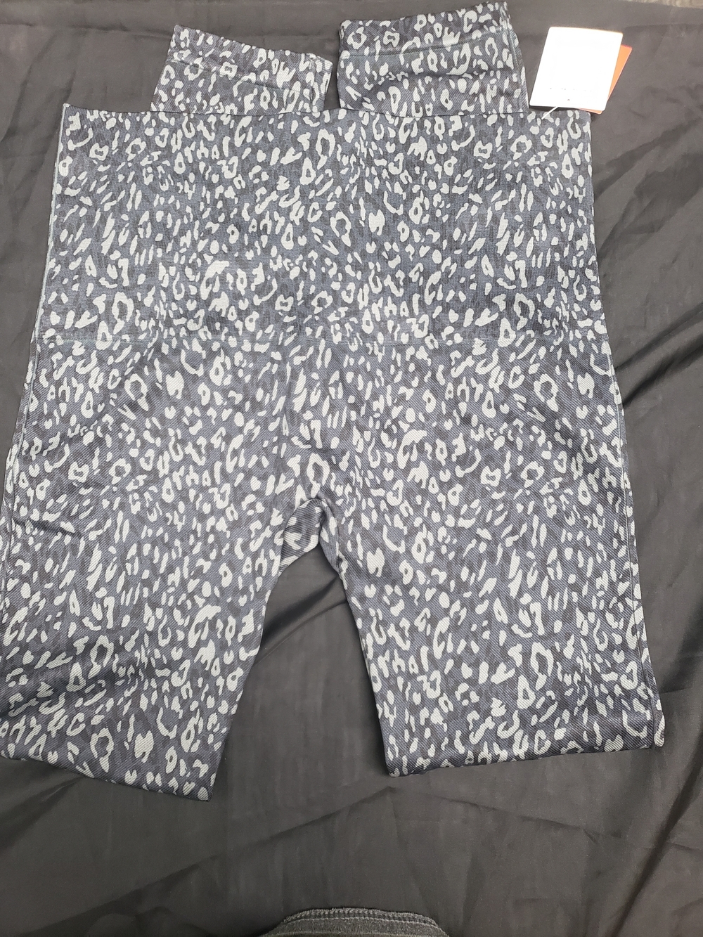 Spanx LOOK AT ME NOW LEGGINGS: 1X INDIGO LEOPARD